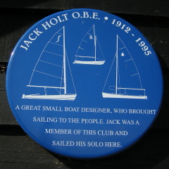 Plaque