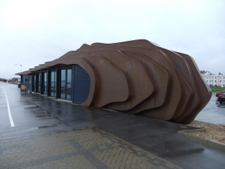 East Beach Caf&eacute;