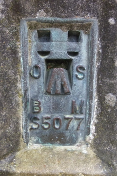 North Chailey - flush bracket